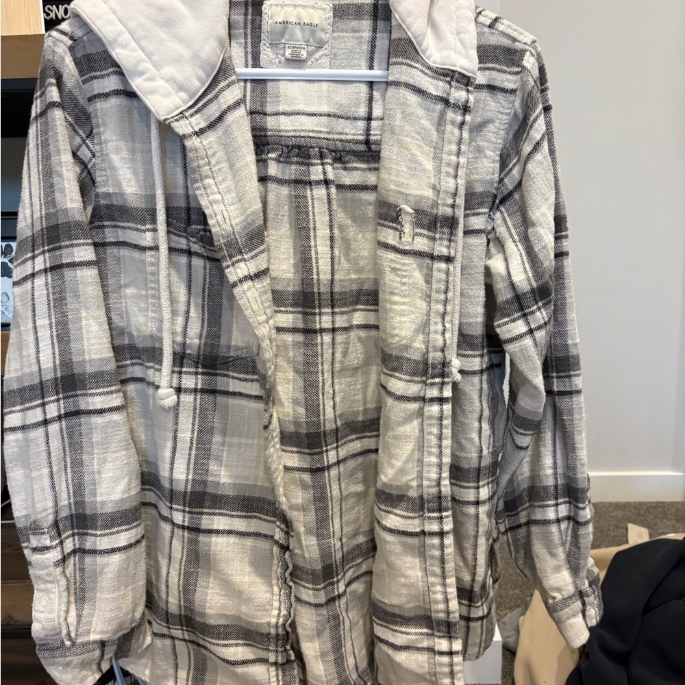 American Eagle Outfitters Cream and Gray Plaid Jacket